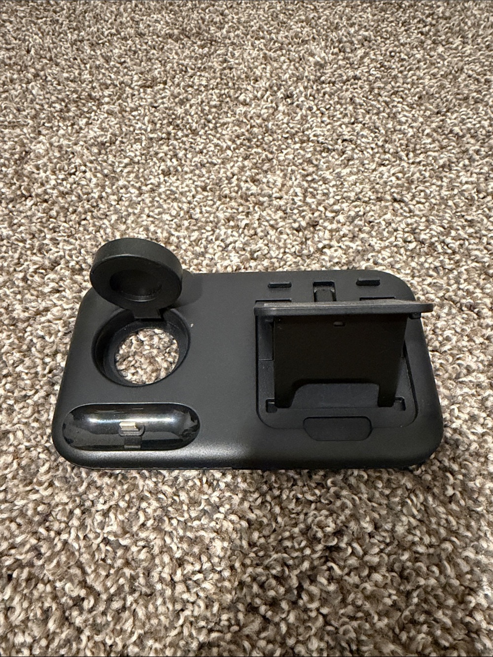 3-in-1 Black Wireless Charging Stand for Phone, Earbuds and Watch